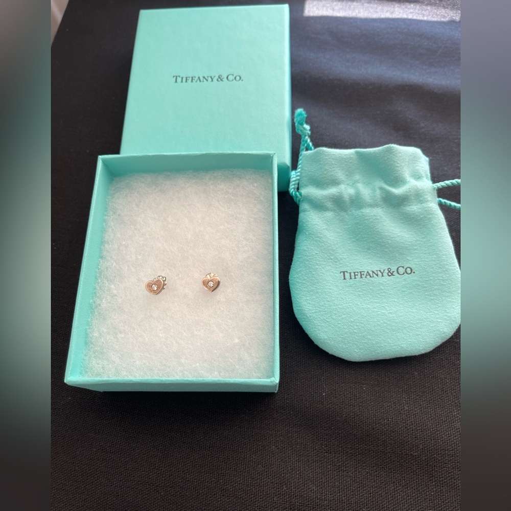 Tiffany & Co Paloma Picasso Modern Heart Silver Diamond Earrings